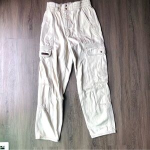 BDG Urban Outfitters Cargo Jeans Women’s 28 Ivory Pants Relaxed Skater Baggy